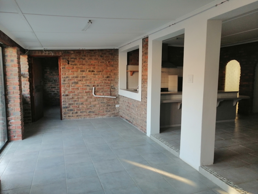 4 Bedroom Property for Sale in Seavale Eastern Cape